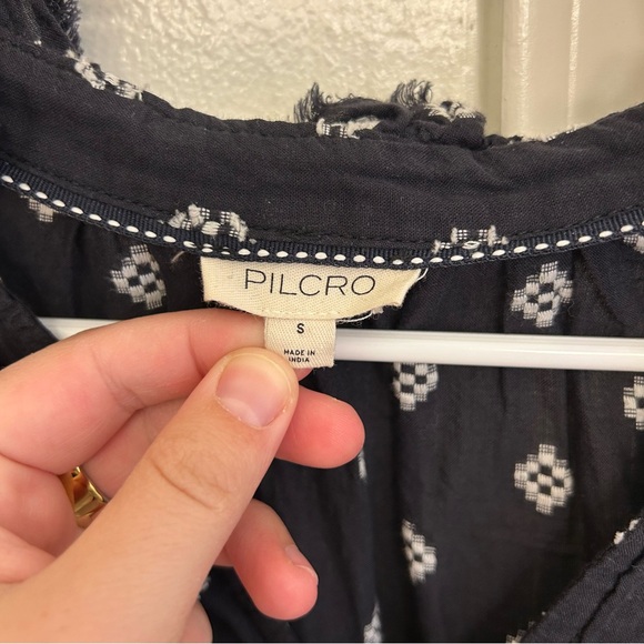 Pilcro Anthropologie Tavi Embroidered Button Down Blouse Black Size Small - Picture 5 of 10